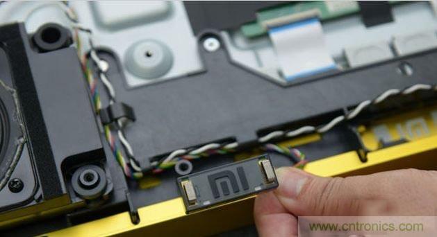 小米電視震撼拆解:內部芯片電路設計構造曝光