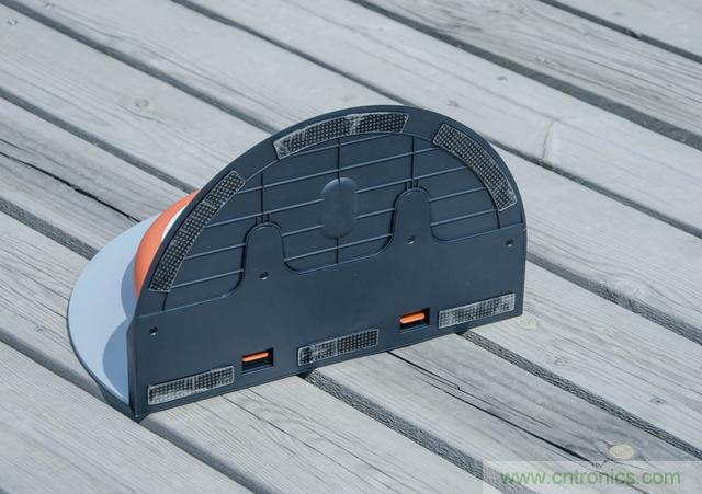 智能導(dǎo)航掃地機(jī)器人，以內(nèi)更靠譜！