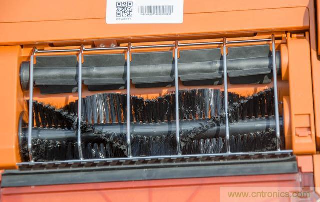 智能導(dǎo)航掃地機(jī)器人，以內(nèi)更靠譜！