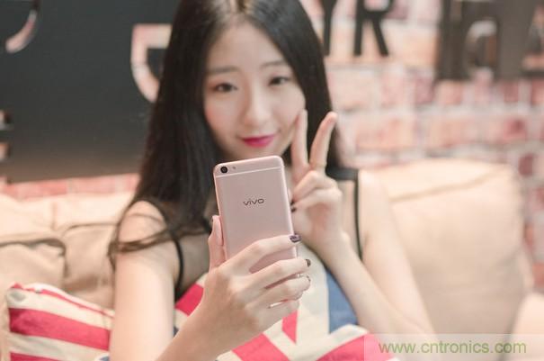 回顧2016：七大智能手機亮點技術(shù)，誰才是真的&ldquo;未來 &rdquo;