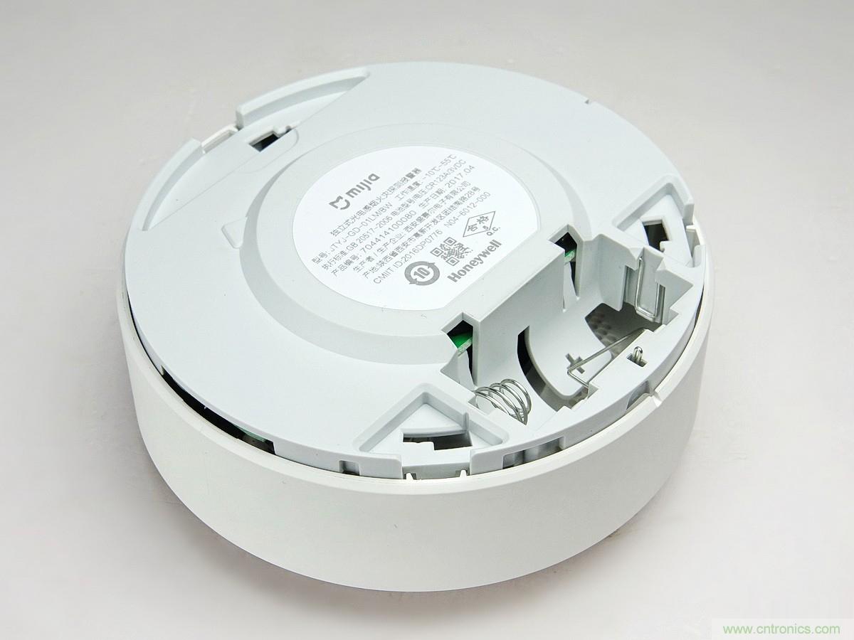 小米煙霧報警器拆解:一顆電池可用五年是如何做到的?