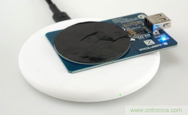 拆解對比:系出同門,小米、紫米無線充電器的差別有多大?