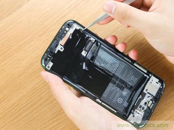 拆解黑鯊手機：多級直觸一體式液冷系統有什么門道？