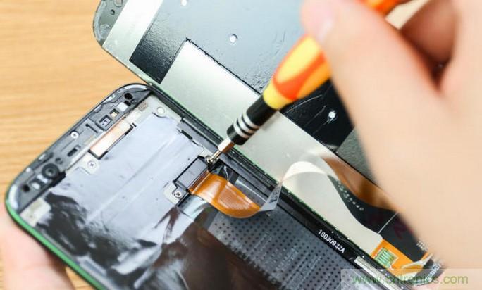 拆解黑鯊手機：多級直觸一體式液冷系統有什么門道？