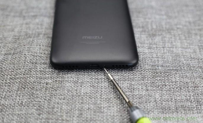 拆解魅藍6T：百元機的品質(zhì)就真的低？