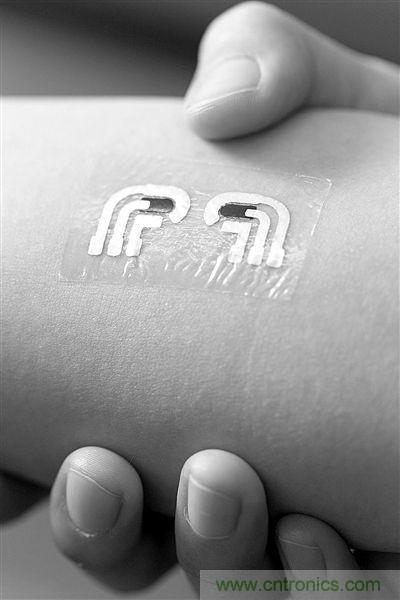 智能紋身:可穿戴醫療設備 智能紋身:可穿戴醫療設備