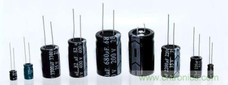 電容的尺寸、耐壓值、方向，這些參數(shù)該如何選擇？