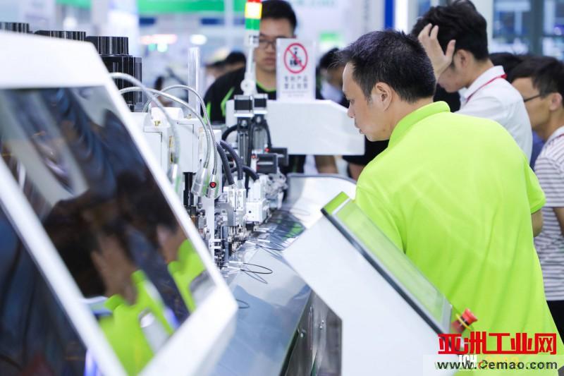 【線束展會回顧】匠心品質宏晟機械-推出的新產品很受市場青睞? 【線束展會回顧】匠心品質宏晟機械-推出的新產品很受市場青睞?