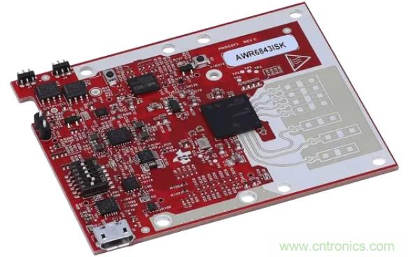 封裝集成天線技術 - 簡化汽車座艙內雷達傳感器設計！