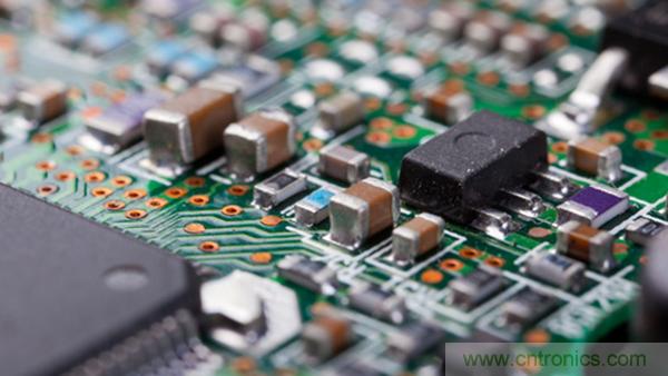 陶瓷電容老化,容值如何估算?關鍵是要理解“十倍時”的概念 陶瓷電容老化,容值如何估算?關鍵是要理解“十倍時”的概念