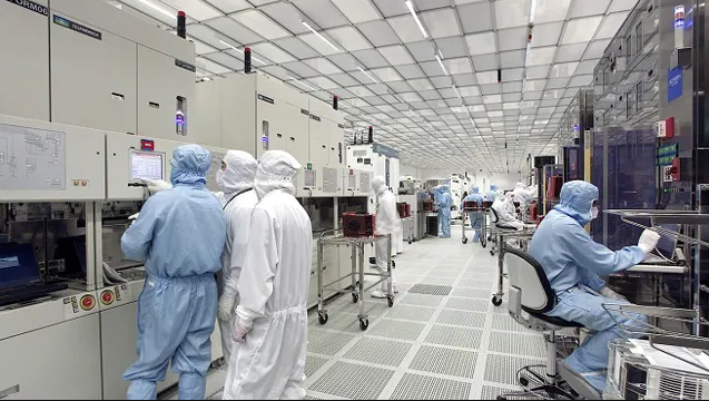 意法半導體:SiC新工廠今年投產,豐沛產能滿足井噴市場需求 意法半導體:SiC新工廠今年投產,豐沛產能滿足井噴市場需求