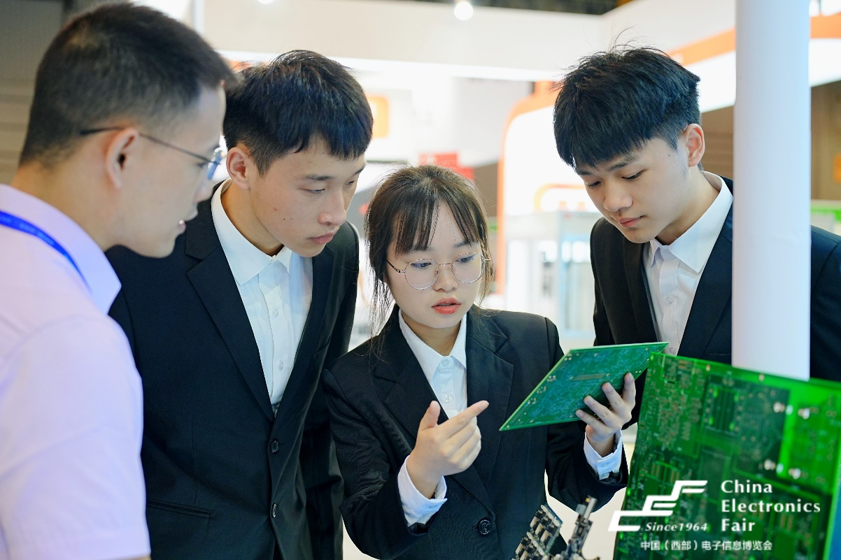 西部電博會(huì)揭秘新質(zhì)生產(chǎn)力，超前劇透亮點(diǎn)，這些展區(qū)不容錯(cuò)過！